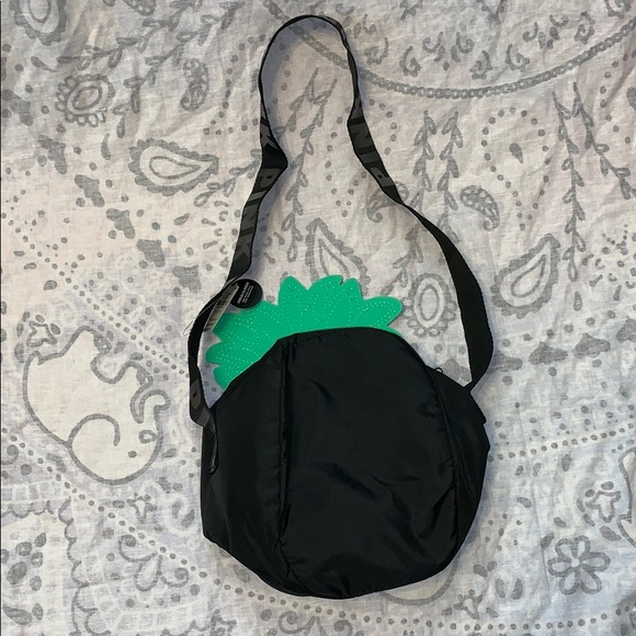 NWT PINK VICTORIA SECRET Pineapple Cooler & Cup - Picture 4 of 8